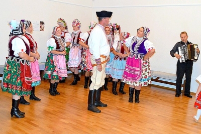 Prvý jesenný folklórny večer v Dome tradičnej kultúry Gemera s folklórnou skupinou Radzim