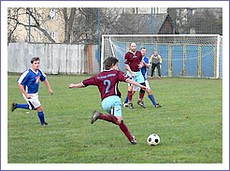 Z majstrovského futbalu II. tredy Rožňavské Bystré - Drnava 0:4. Foto: P. Urban