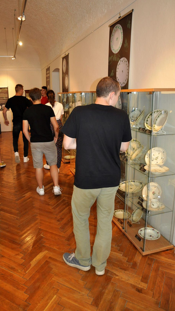 vystava spomienka muranskej kameniny