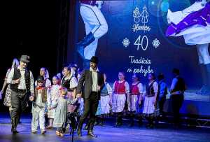 Pripomenuli si 40 výročie existencie folklórneho súboru Haviar z Rožňavy