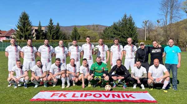 FK Lipovník - patrí historicky medzi lepšie kluby v okrese Rožňava. Najväčší úspech mal v ročníku 2010/2011, keď vyhral 1. miesto a pol sezóny si zahral aj 5. ligu - potom po jeseni odstúpil.