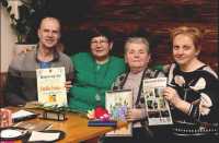 Emília Ivanová, na obrázku zprava druhá. Na matičnej besede v Rožňave.