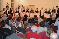 Dom tradičnej kultúry Gemera v Rožňave zažil pravú bystränskú svadbu i s "grajcärovým" tancom
