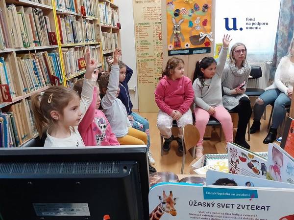 Stretneme sa v knižnici – aj o tom, ako využívajú nákup nových kníh Z FONDU NA PODPORU UMENIA v Gemerskej Polome
