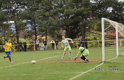 Hornogemerské futbalové derby zápasy v Krásnohorskom Podhradí a v Gemerskej Hôrke