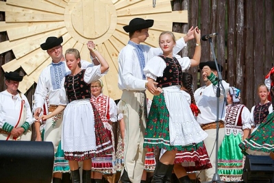 Gemerský folklórny festival v Rejdovej je najväčším podujatím v regióne, kde sa prezentuje tradičná ľudová kultúra