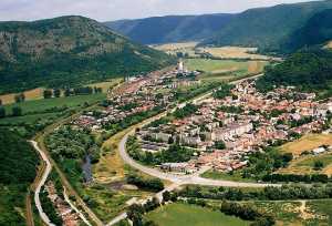 Obec Plešivec