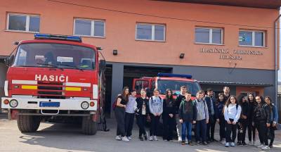 Deti navštívili jelšavskú hasičskú zbrojnicu