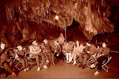 Celkový pohľad na prostredie v Gombaseckej jaskyni, kde pacienti denne absolvovali liečebné kúry.