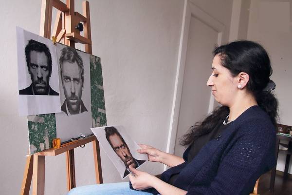 Osobnosti v kresbe  *  Výtvarný workshop s rómskou výtvarníčkou Šarlotou Bottovou
